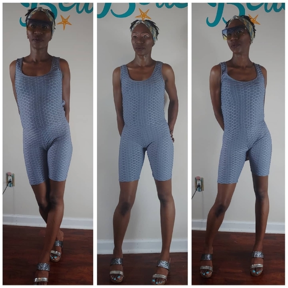 Scrunchous - Picture 2 of 3